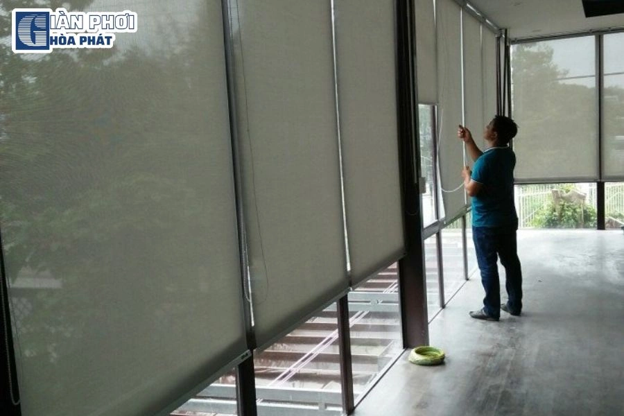 rèm che nắng ban công tự cuốn rèm che nắng ban công tự cuốn