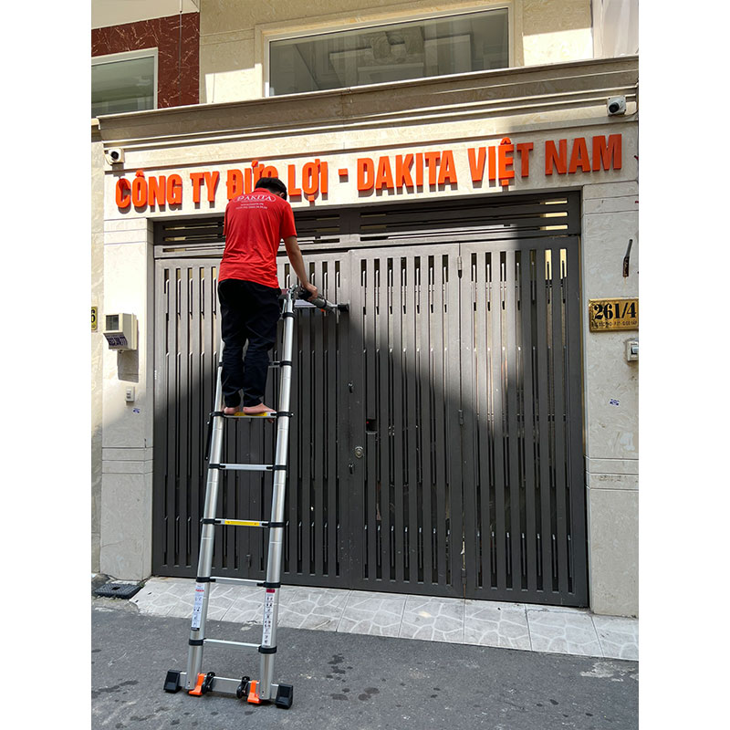 Thang rút đôi chữ A DAKITA DKT-244 [Chữ A: 2.2m Duỗi 4.4m]