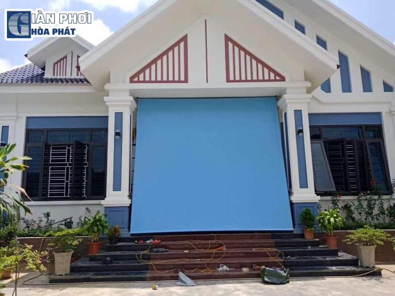 bạt rút tự cuốn