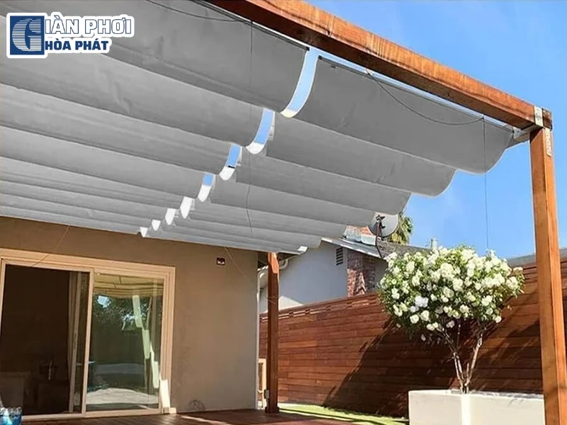 bạt kéo sân thượng