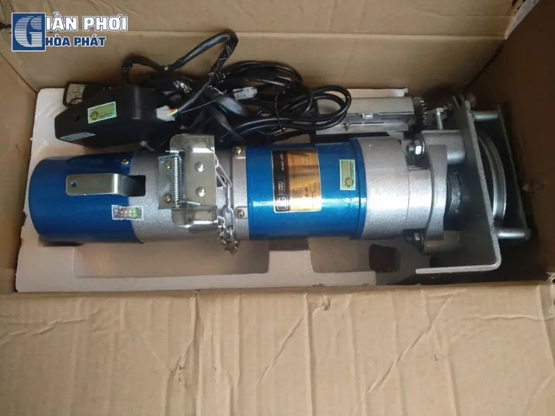 Motor kéo cáp tự động