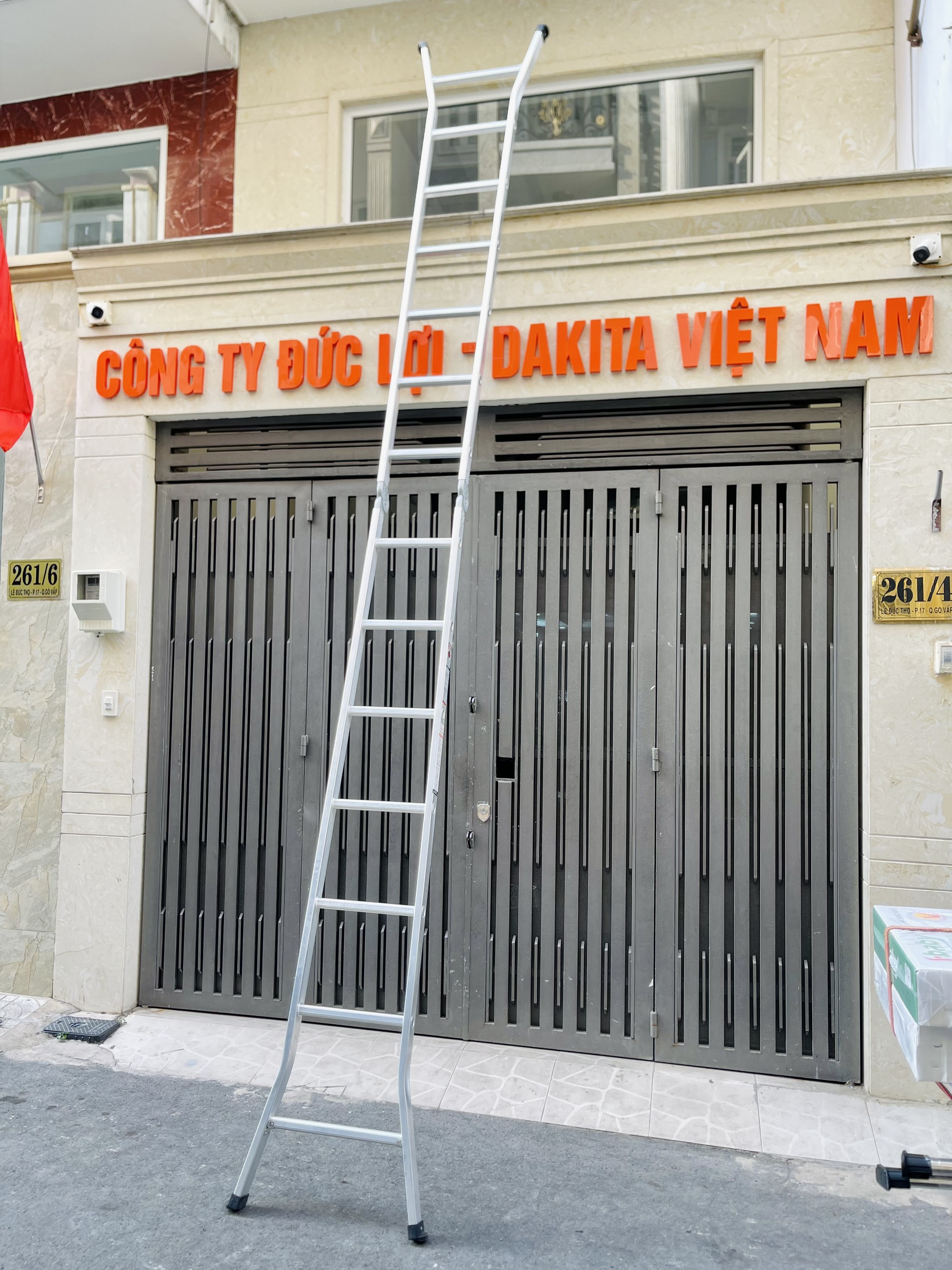 Thang Nhôm Chữ A Khóa Tự Động DAKITA DKT-25K