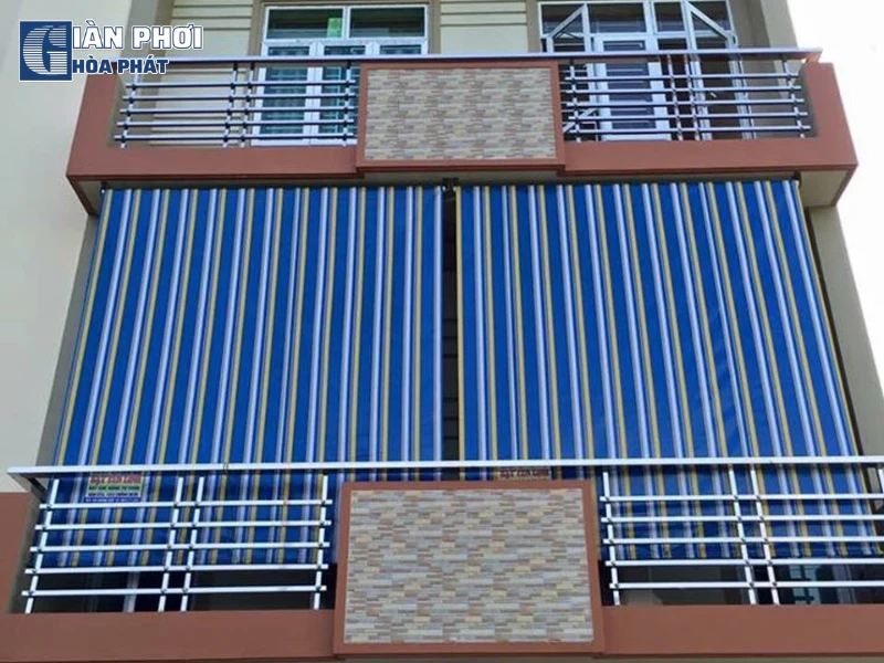 Quy trình thi công bạt cuốn che nắng cho mái kính tại Giàn phơi Hòa Phát