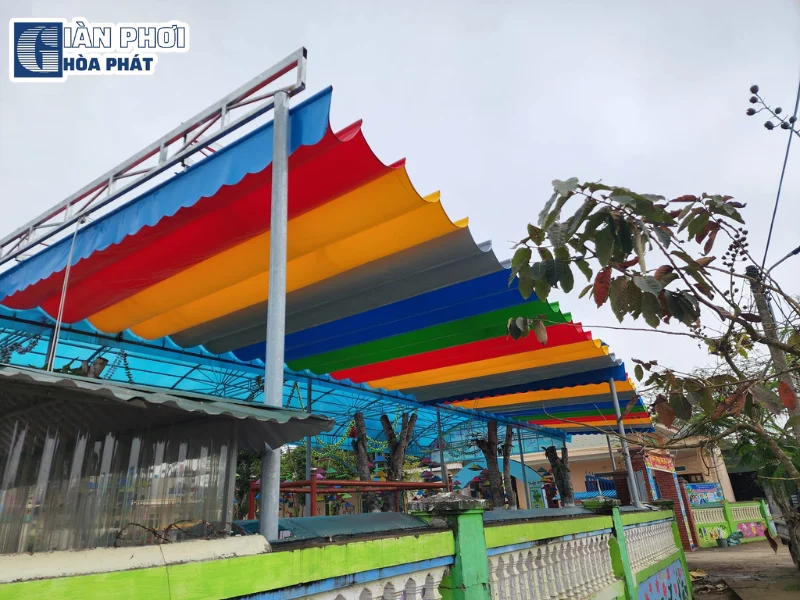 bạt mái xếp di động