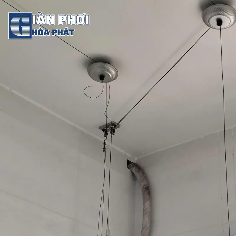 Các dấu hiệu nhận biết giàn phơi gắn trần bị đứt dây cáp