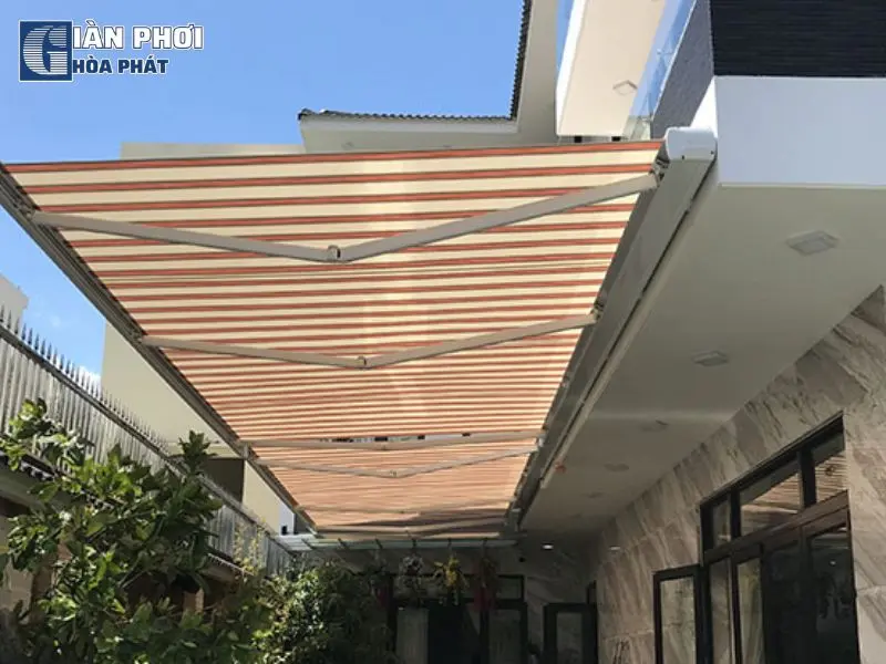 bạt mái che di động đẹp