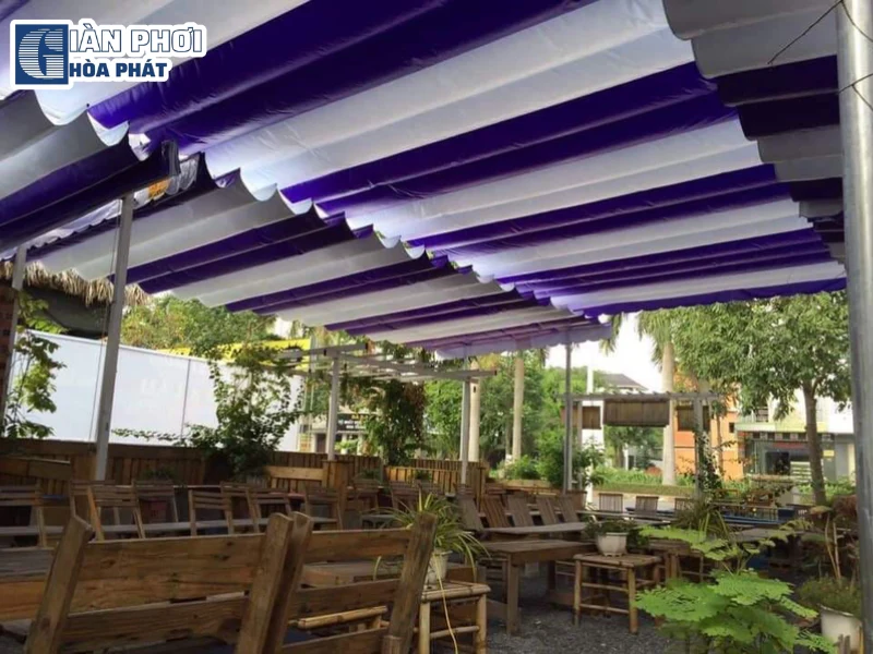 mái bạt xếp quán cafe