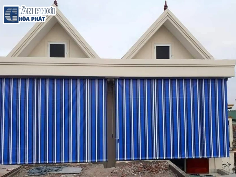 bạt rút tự cuốn