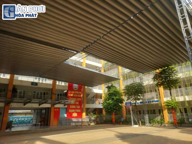 mái xếp trường học mái xếp trường học