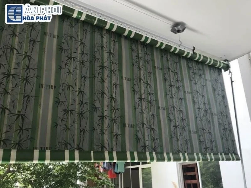 rèm che ban công chung cư
