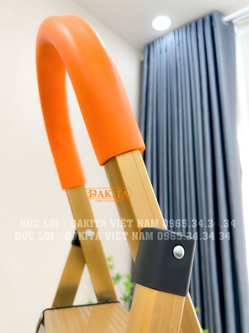 Thang nhôm ghế DAKITA DKT-06GL – Chữ A 1.47m