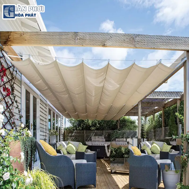 bạt xếp nhà hàng bạt xếp nhà hàng