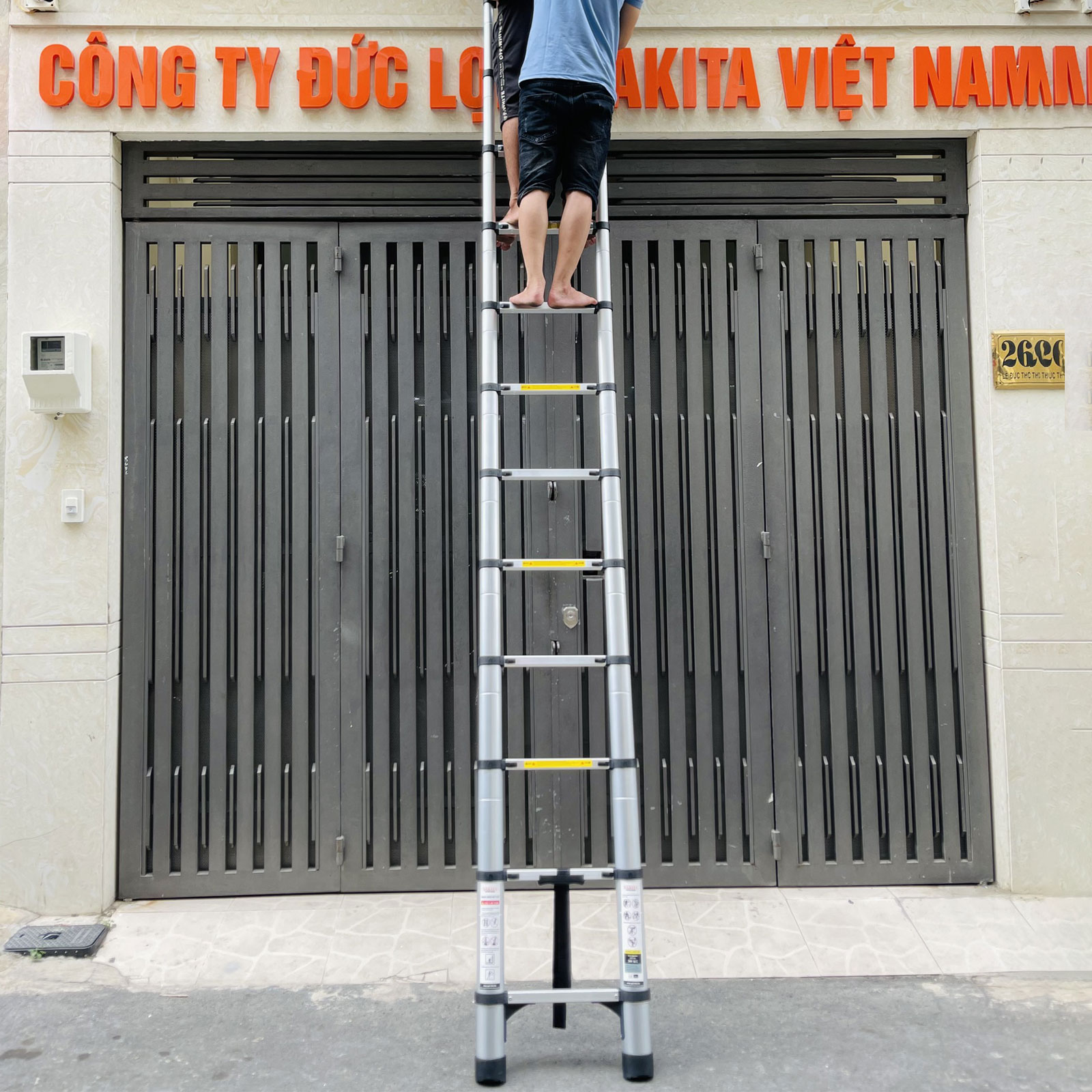 Thang Nhôm Rút Đơn DAKITA DKT-126 [Cao tối đa 2.6m]