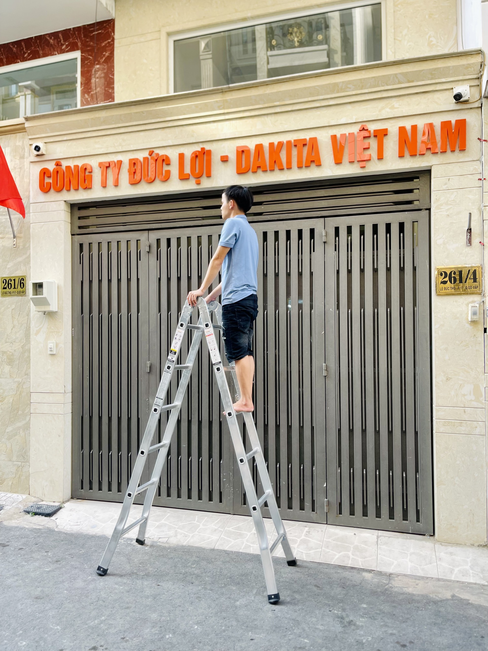Thang Nhôm Chữ A Khóa Tự Động DAKITA DKT-30K [ THANG DÀY CỨNG DUỖI 6M]